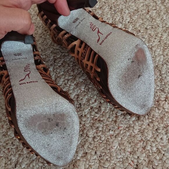 Rene Caovilla gold tone leather embellished Swarovski crystals booties size 36.5 - Picture 14 of 14